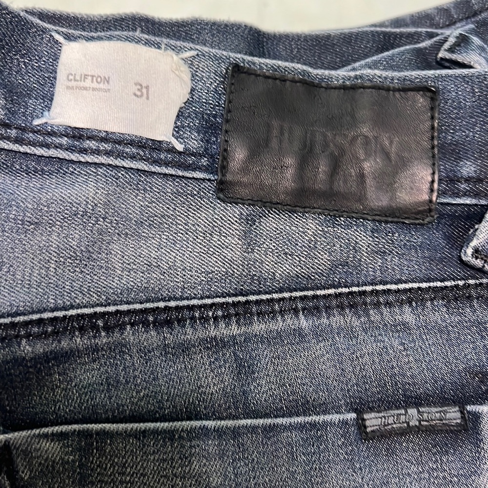 Men’s size 31 Hudson jeans - Clifton fit